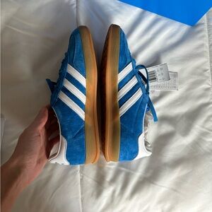 New gazelle adidas UK 6 bluebird and white